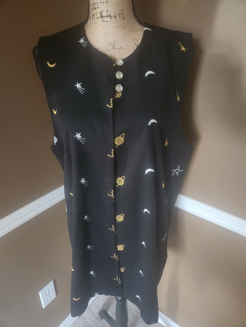 Celestial Black Sleeveless‎ Long Vest With Top Buttondls Sz 14 - Picture 2 of 11
